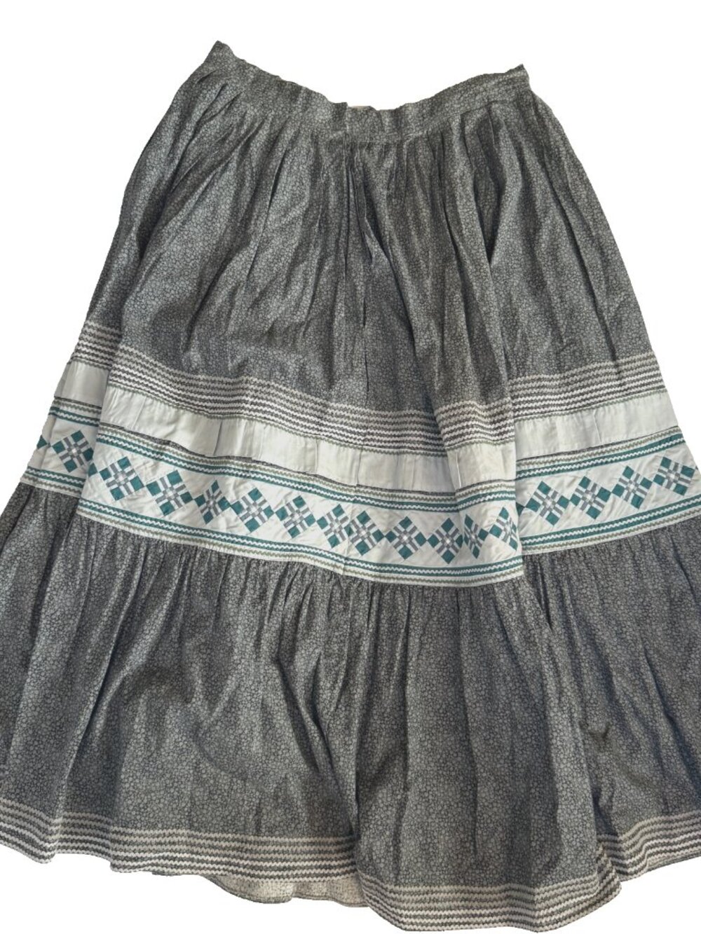 VINTAGE HANDMADE NATIVE AMERICAN SEMINOLE MICCOSUKEE INDIAN PATCHWORK SKIRT GRAY